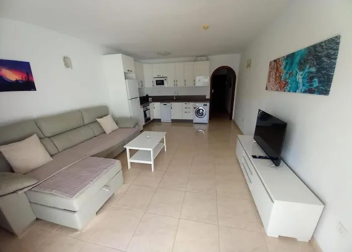 Victoria Court 2 - Lovely 65 Los Cristianos (Tenerife)